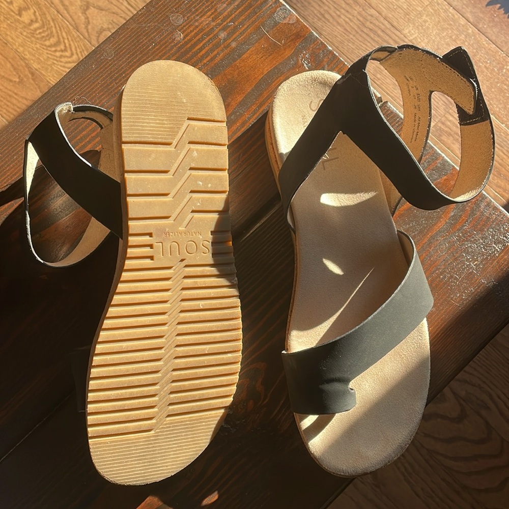 Naturalizer sandals - Picture 3 of 6